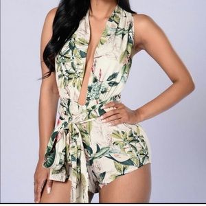 Welcome to the jungle romper